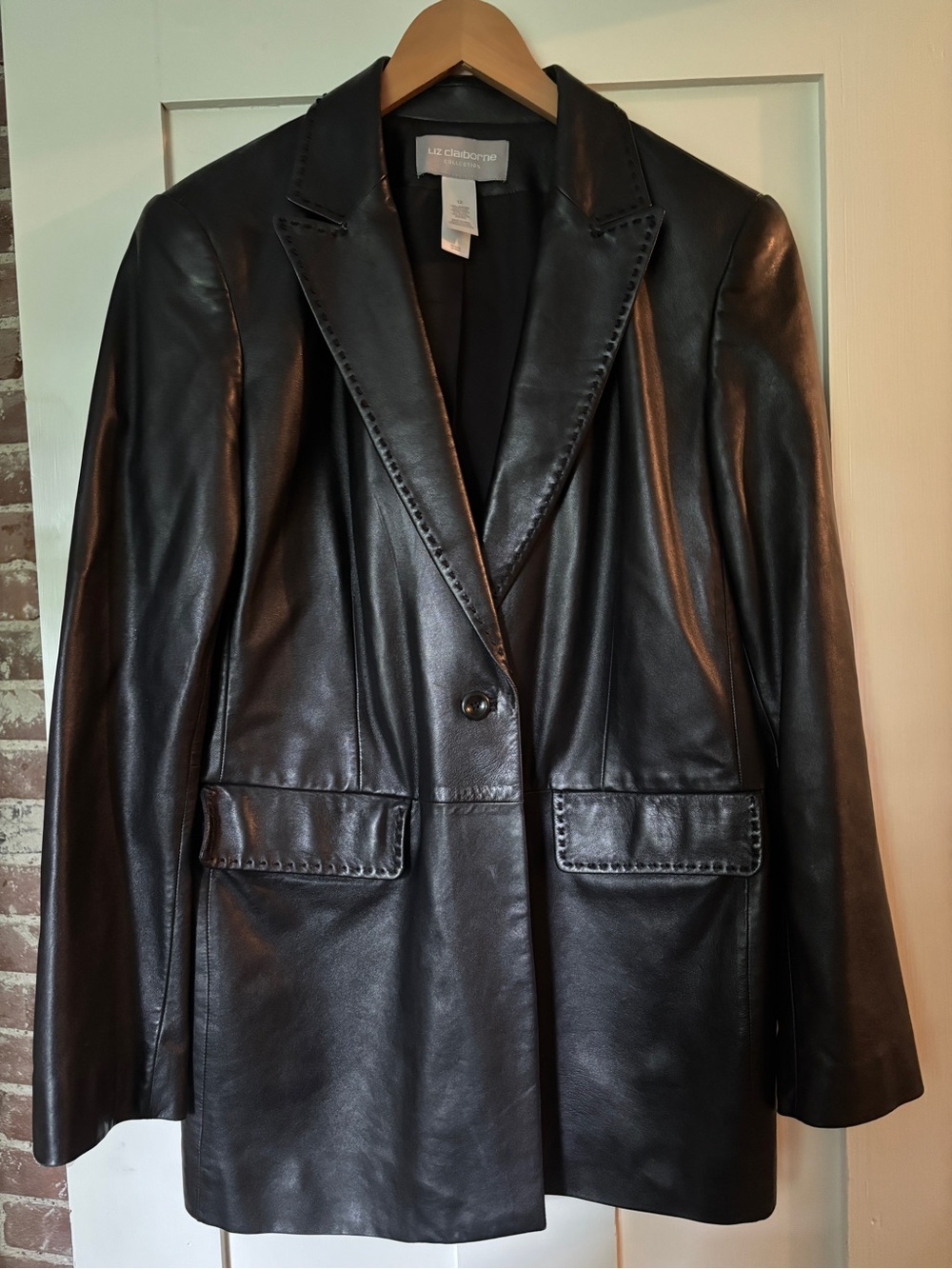 Liz Claiborne Black butter-soft leather Single-Button Blazer Jacket
